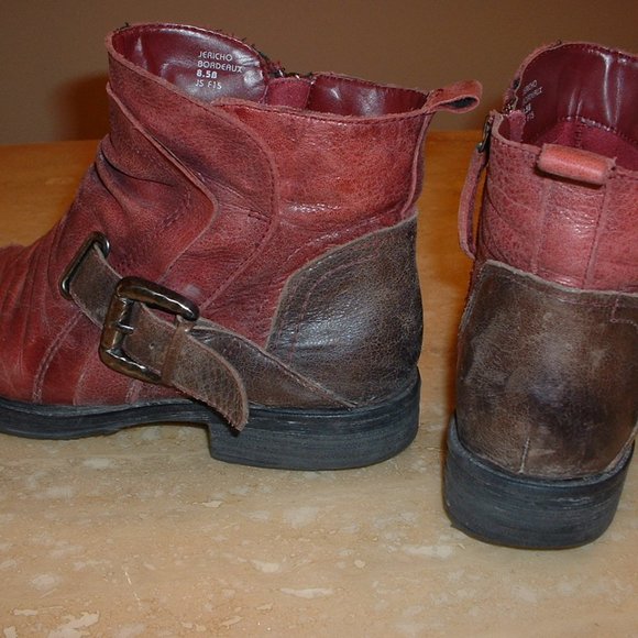 COPY - Earth red leather booties - Picture 3 of 3